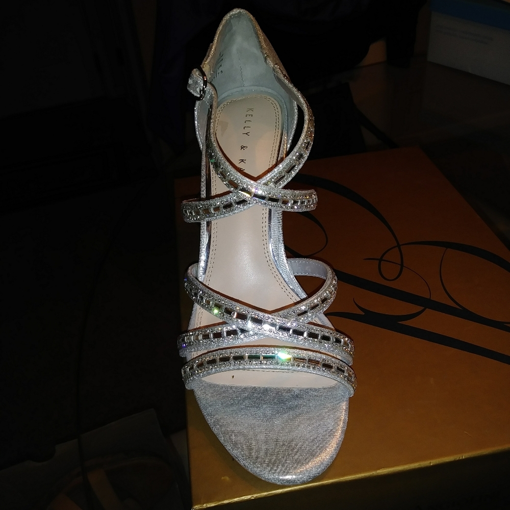 Shoes - Picture 2 of 3